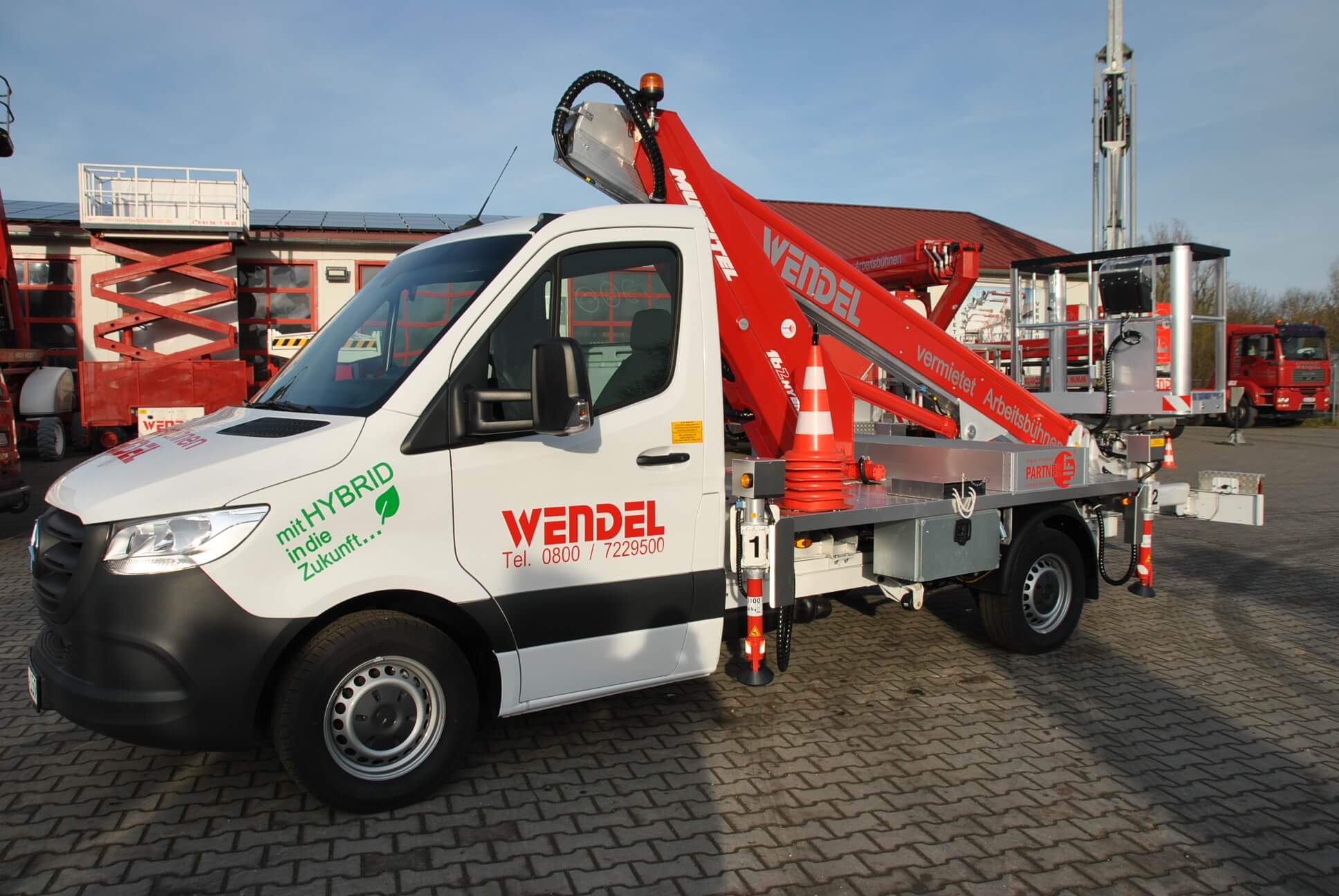 TL16.2 Hybrid LKW-Arbeitsbühne